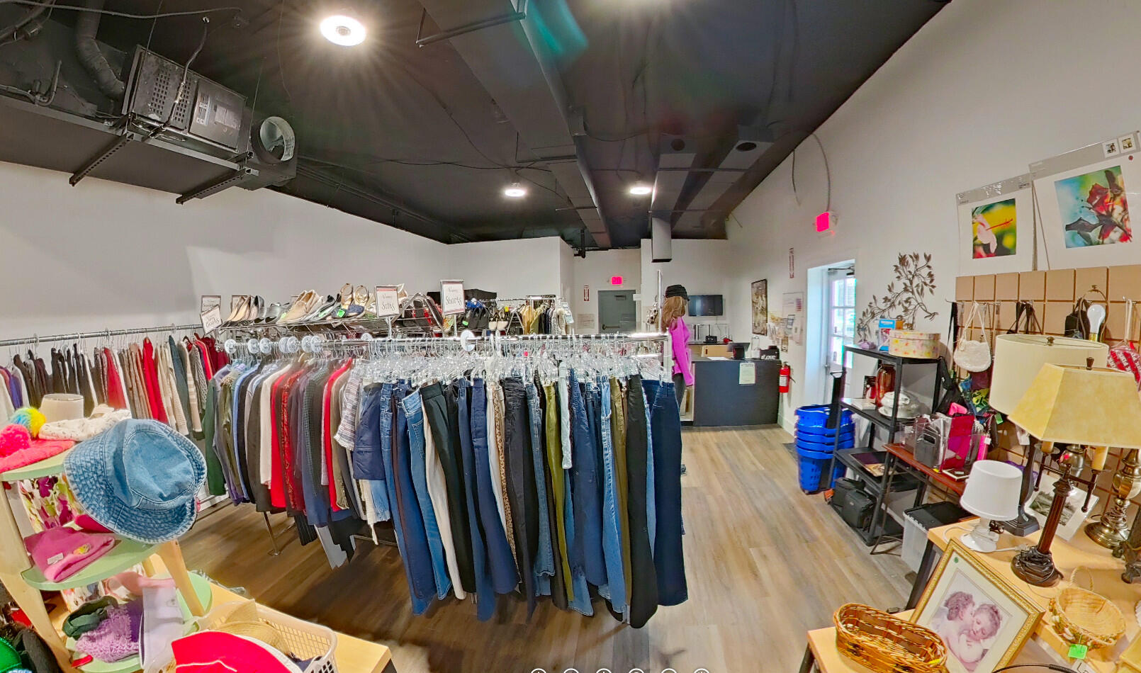 360° Photo • Open Cupboard Thrift Store